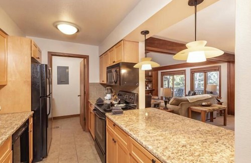Teton Village Condo | Teewinot D5: Teton Village- Beautiful- Top Floor- Sleeps 10- Pool Access