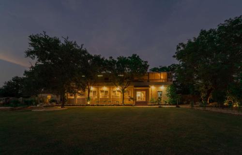 Talab Resort | Tehla Bagh