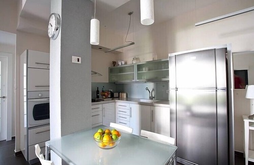 Tel Aviv City Center Apartment | Tel Aviv Home