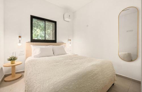 Tel Aviv Apartment | Tel Aviv Old North Stylish Stay by Sea N' Rent