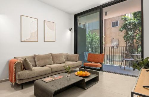 Tel Aviv Apartment | Tel Aviv Old North Stylish Stay by Sea N' Rent