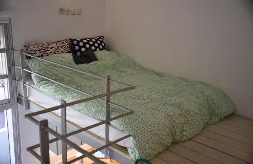 Tel Aviv City Center Apartment | Tel Hai City Studio Center Apartment By Nimizz