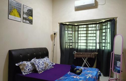 Kampung Raban House | Telang Guest House