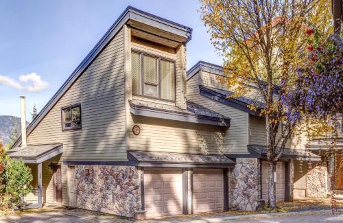 Whistler Village House | Telemark 20