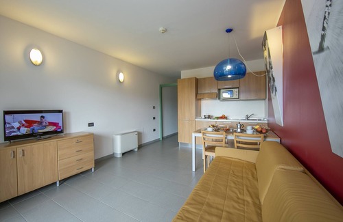 Sestriere Apartment | Teleo 76 Ski In - Ski Out 50m, Sestriere, Italy