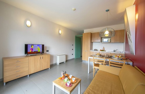 Sestriere Apartment | Teleo 86 Ski In - Ski Out 50m, Sestriere, Italy