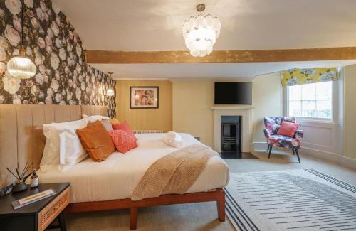 Bristol Old City Apartment | Tellers secret loft apartment The Bank of England