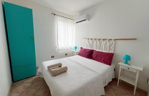 Bosa Historic Centre House | Temo River House Romantic Balcony and Peaceful Retreat in the Heart of Bosa