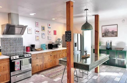 Shalimar House | Tempe Poolside Hideaway- Arcade room, AC, Pool