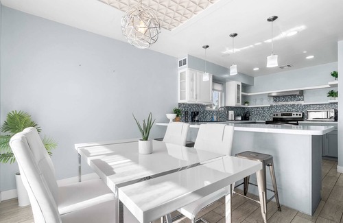 Tempe Apartment | Tempe Room, Private Bath, Walk to ASU & Mill