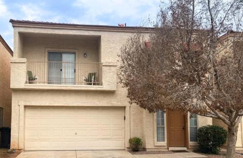 Tempe House | Tempe's Treasure