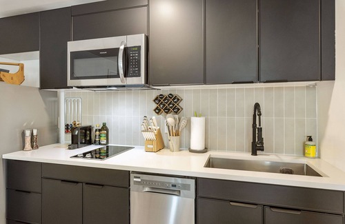 Riverside Apartment | Tempe Studios