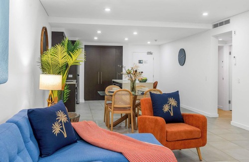 Port Douglas Apartment | Temple Breeze - Swim Out Apartment