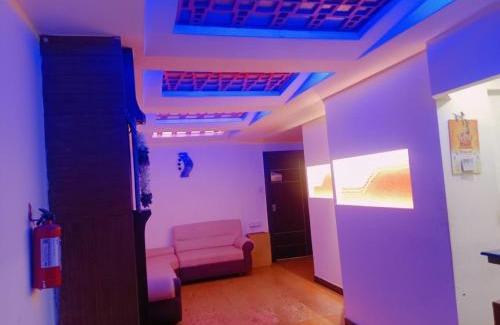 Melur Hotel | Temple City Lake Inn Madurai