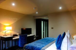 Belfast Central District Hotel | Ten Square Hotel