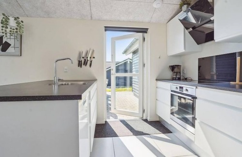 Kelstrup House | "Tenaya" - 200m from the sea by Interhome