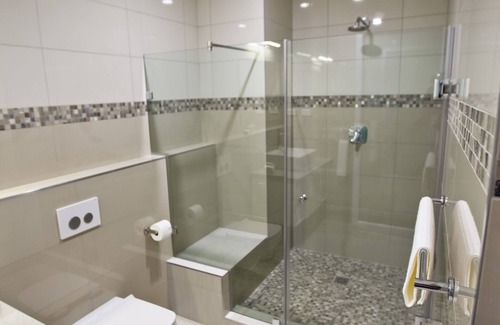 Klein Windhoek Hotel | Tenbergen Pension Hotel