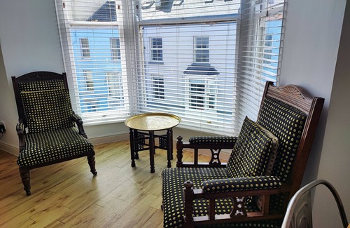 Tenby Apartment | Tenby Flat with views of the sea and Caldey Island
