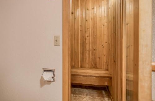 Tennis Village House | Tennis Village 50 - Meredith Lodging