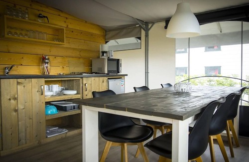 Udenhout RV Rental | Tent Lodge Near Loonse & Drunense Dunes