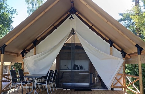 IJhorst Ski Chalet | Tent lodge with veranda near Ijhorst
