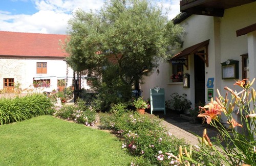 Bannes Other | Tente Cabane du Camping Hautoreille