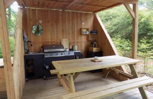 Salles-en-Toulon Other | Tente familiale au bord de l'eau