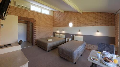 Tenterfield Hotel | Tenterfield Motor Inn