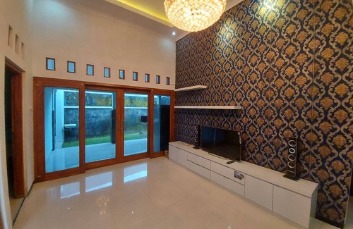 Prambanan House | Tentrem Homestay by FH Stay