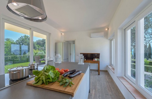 Lucca Villa | Tenuta Bellosguardo on the hills with Swimming pool and Jacuzi! EXCLUSIVE ESTATE