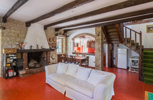 Ascoli Piceno Villa | Tenuta Rosara, ancient farmhouse and villa with private pool and jacuzzi, just 5 km from Ascoli Pice