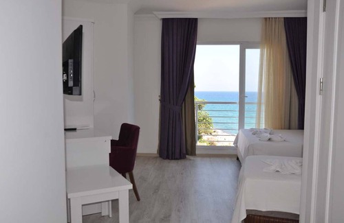 Ayas Hotel | Tepe Beach Hotel