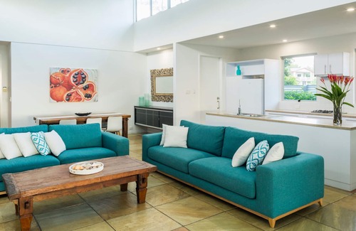 Wongaling Beach House | TERANGA at Mission Beach - direct beach access