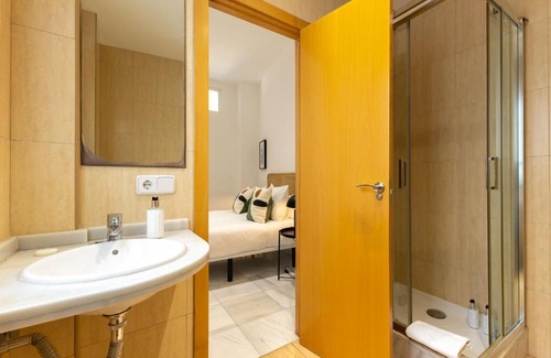 Santa Catalina Apartment | Terceros City Center Deluxe by Valcambre