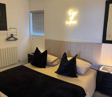 Gronant Apartment | Terfyn Hall aquarium apartment 1