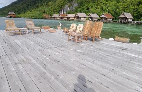 Mansuar Island House | Terimakasih homestay