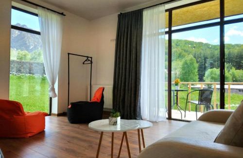 Kazbegi House | Terkhena