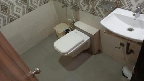 Chembur East Hotel | Terminus Square