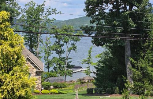 Thayerville House | Terps Hideaway
