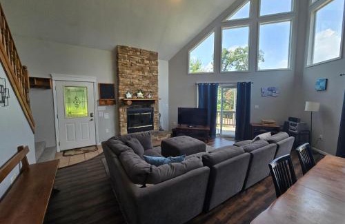 Thayerville House | Terps Hideaway