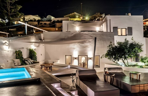 Exo Gonia Villa | Terra E Lavoro Suite with Hot Tub & Sea View