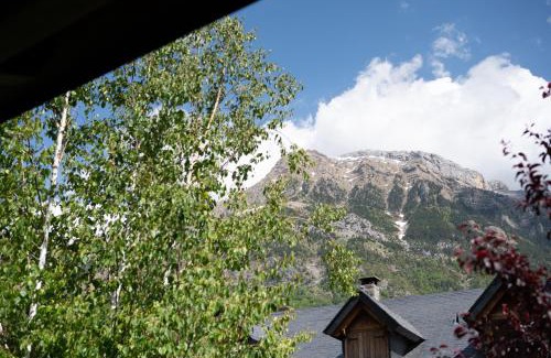 Hoz de Jaca House | Terra Lodge