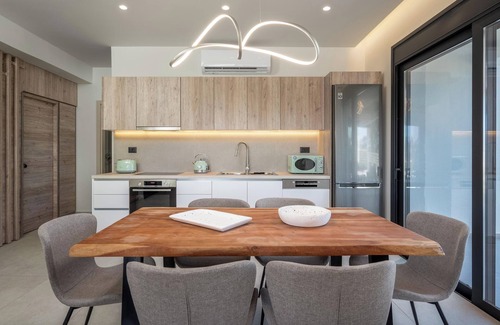 Gennadi Villa | Terra Magna-Cèlia Villa