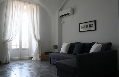 Old Town Apartment | Terra & Mare