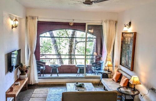 Medha House | Terra on a Hill