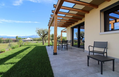 Lazise Villa | Terrace 3. Two-bedroom cottage with lake view