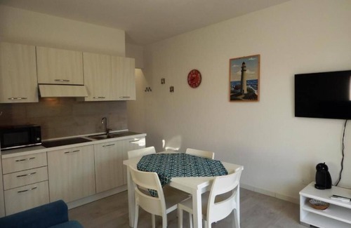 Lu Bagnu Apartment | Terrace and comfort by the sea