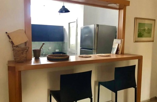 Mutuelleville Apartment | Terrace apartment. 5 minutes from the airport. All amenities nearby!