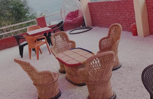 Smanora Range Hotel | Terrace cafe and restro and rooms