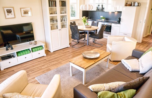 Gohren Apartment | Terrace, free use of the AHOI adventure pool and sauna - Sea view apartment 12